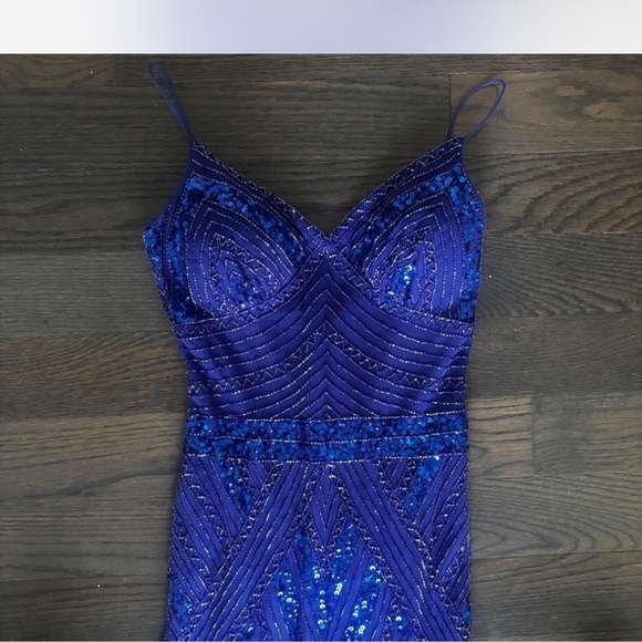 Reign Midnight Blue Sequin Gown - Picture 4 of 5